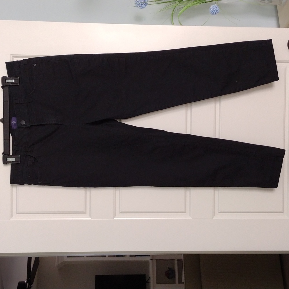 NYDJ black ankle length Size 10
